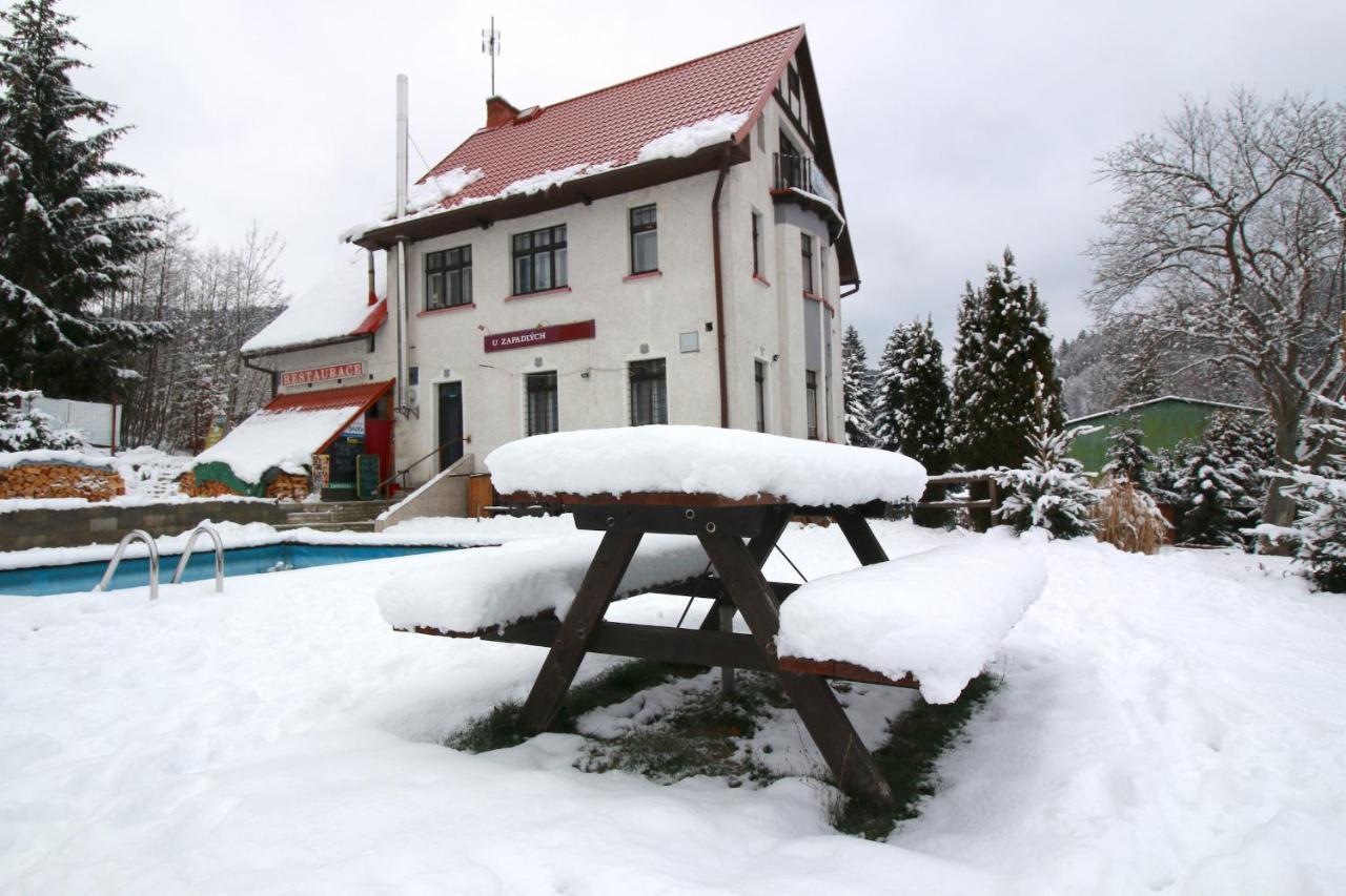 Penzion Paseky U Zapadlych Vlastencu Exterior photo